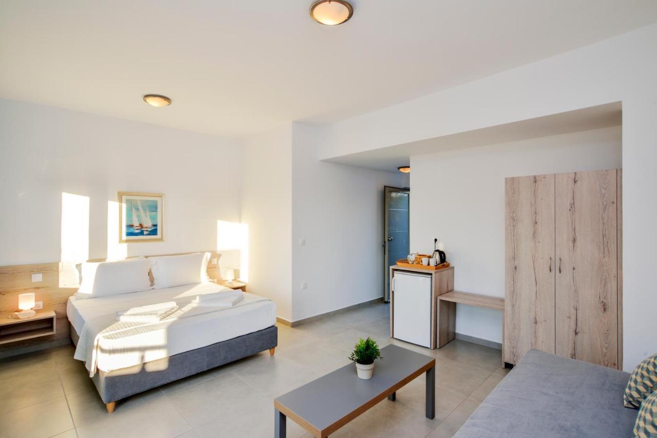 Casa Manolesos Hotel Chorafakia Екстериор снимка